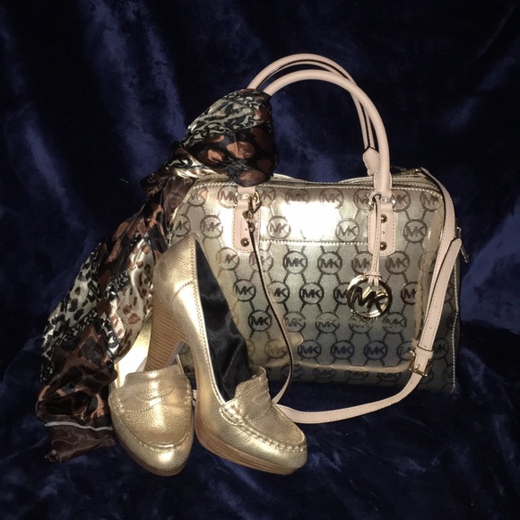 Handbag - Picture 5 of 5